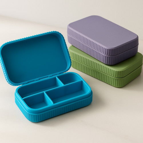 Travel case for small items
