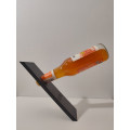 Wine bottle holder