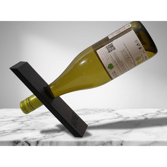 Wine bottle holder