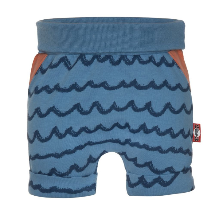 Shorts decorated with waves 