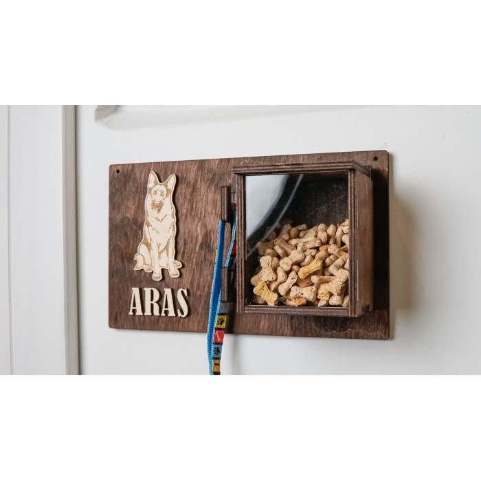 Dog Treat Box - Dog Treat Box with Leash Hook
